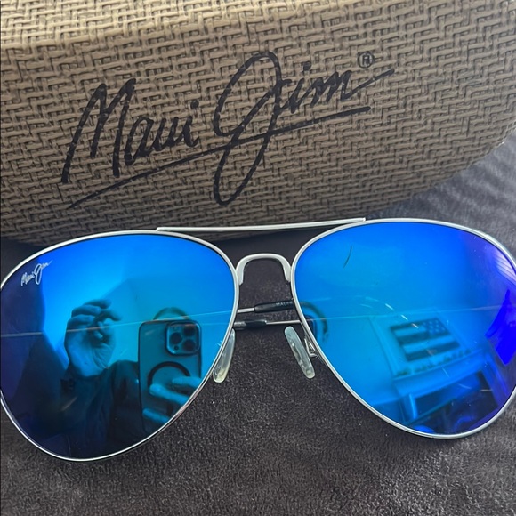 Maui Jim Blue Aviator Sunglasses maverick - Picture 2 of 3